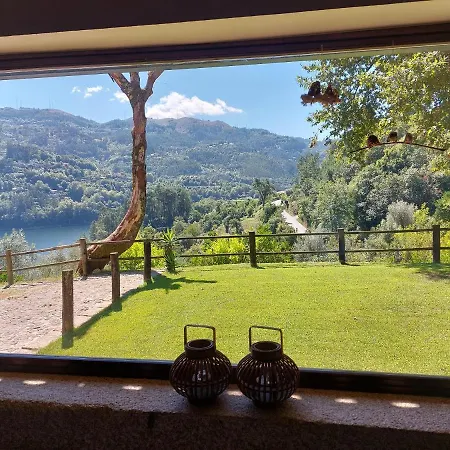 Casa Da Terra -